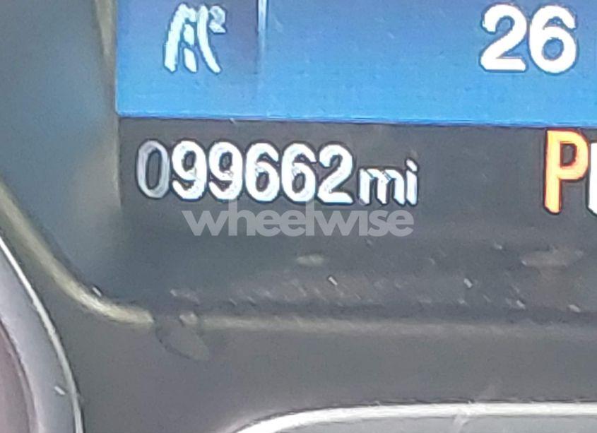 Photo 15 of 2018 Ford Focus SE (VIN 1FADP3F23JL242066)