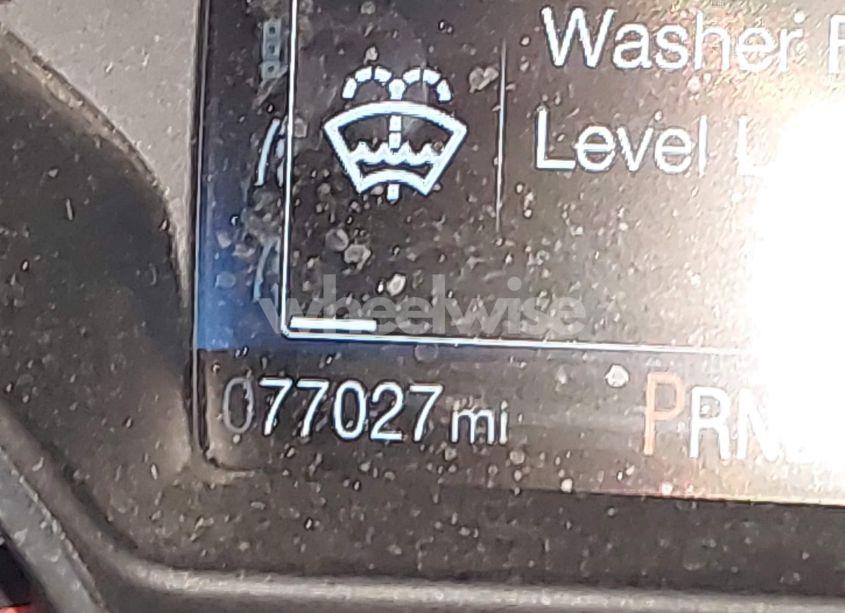 Photo 15 of 2018 Ford Focus SE (VIN 1FADP3F23JL257845)