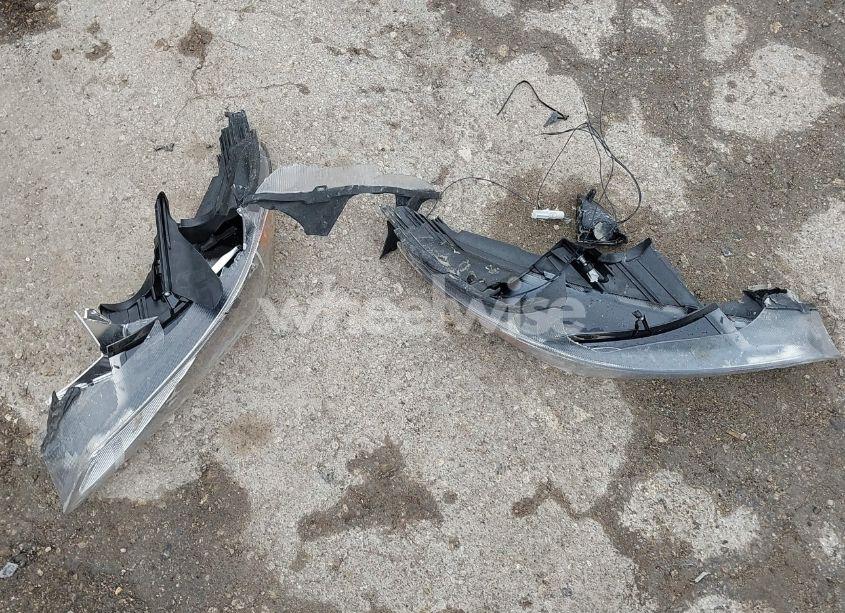 Photo 12 of 2018 Ford Focus SE (VIN 1FADP3F23JL278985)