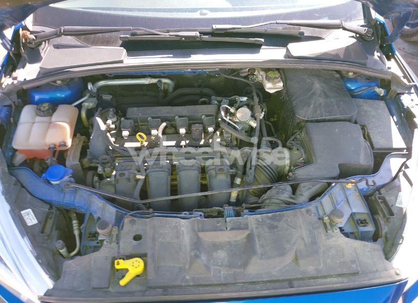 Photo 10 of 2018 Ford Focus SE (VIN 1FADP3F23JL324380)