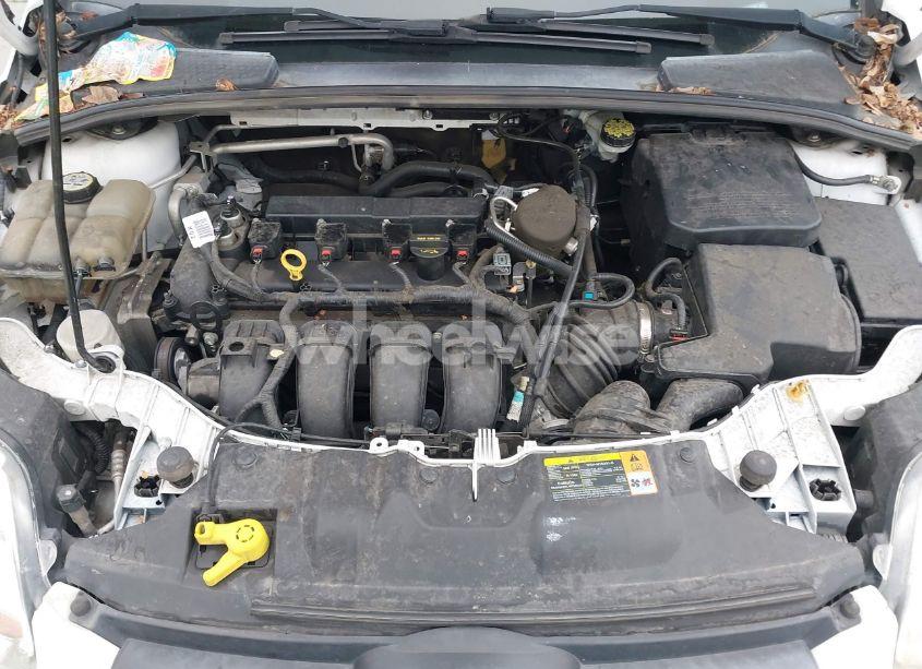 Photo 10 of 2013 Ford Focus SE (VIN 1FADP3F24DL152798)