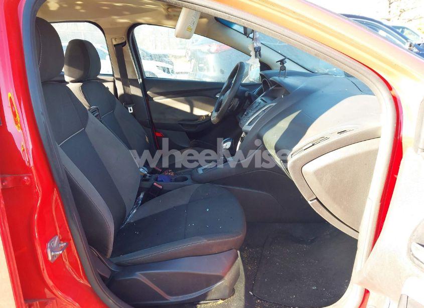 Photo 5 of 2013 Ford Focus SE (VIN 1FADP3F24DL168175)