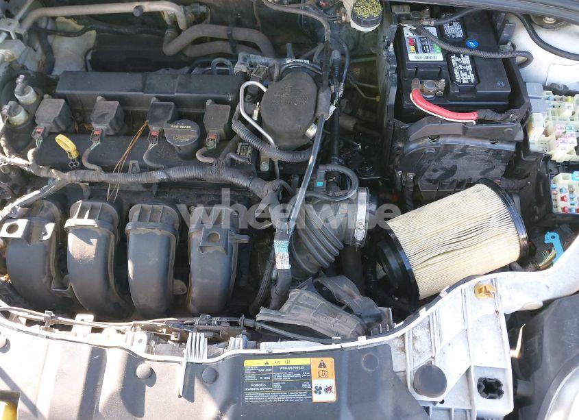 Photo 10 of 2013 Ford Focus SE (VIN 1FADP3F24DL178382)