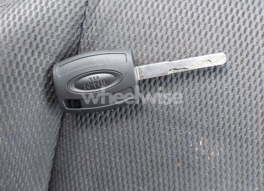 Photo 11 of 2013 Ford Focus SE (VIN 1FADP3F24DL178382)