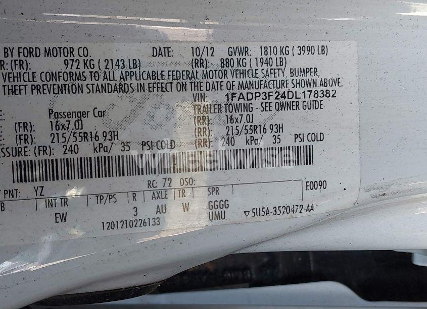 Photo 9 of 2013 Ford Focus SE (VIN 1FADP3F24DL178382)