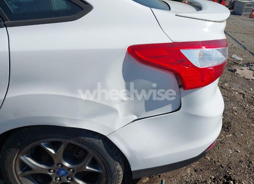 Photo 6 of 2013 Ford Focus SE (VIN 1FADP3F24DL188104)