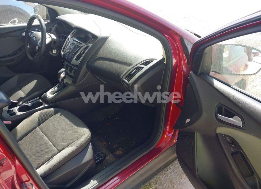 Photo 5 of 2013 Ford Focus SE (VIN 1FADP3F24DL199166)