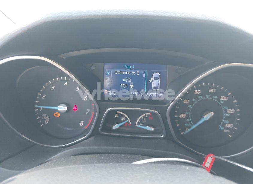 Photo 7 of 2013 Ford Focus SE (VIN 1FADP3F24DL207377)
