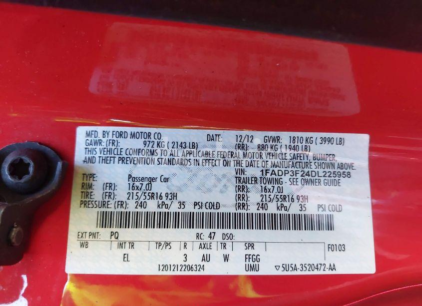 Photo 9 of 2013 Ford Focus SE (VIN 1FADP3F24DL225958)