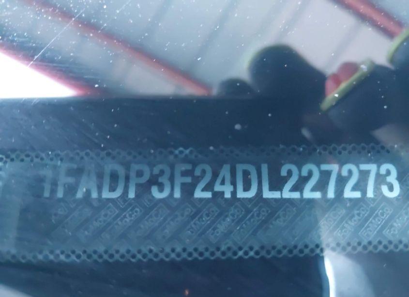 Photo 9 of 2013 Ford Focus SE (VIN 1FADP3F24DL227273)