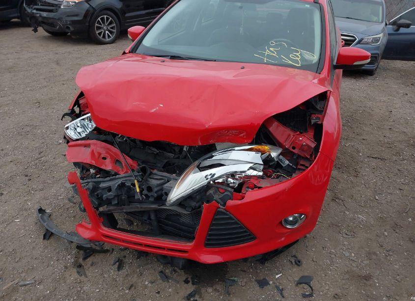 Photo 6 of 2013 Ford Focus SE (VIN 1FADP3F24DL262430)