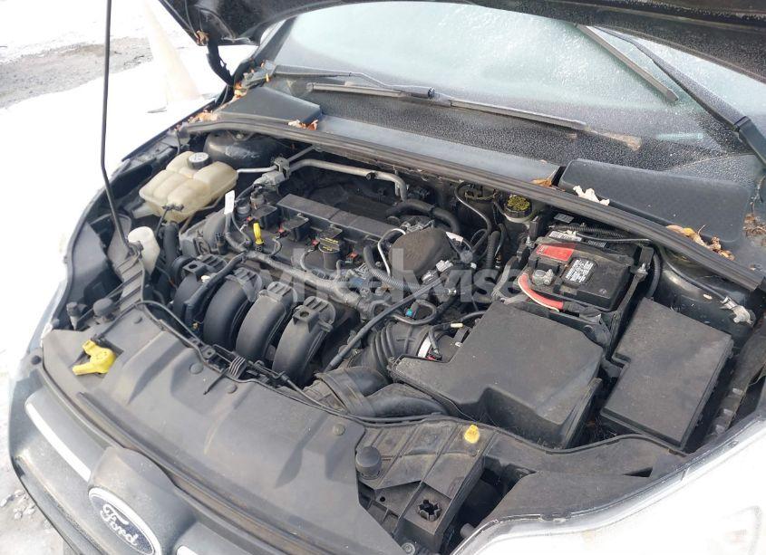 Photo 10 of 2013 Ford Focus SE (VIN 1FADP3F24DL274867)