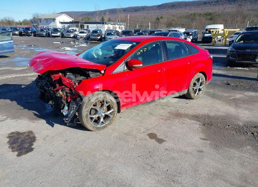 Photo 2 of 2013 Ford Focus SE (VIN 1FADP3F24DL285089)