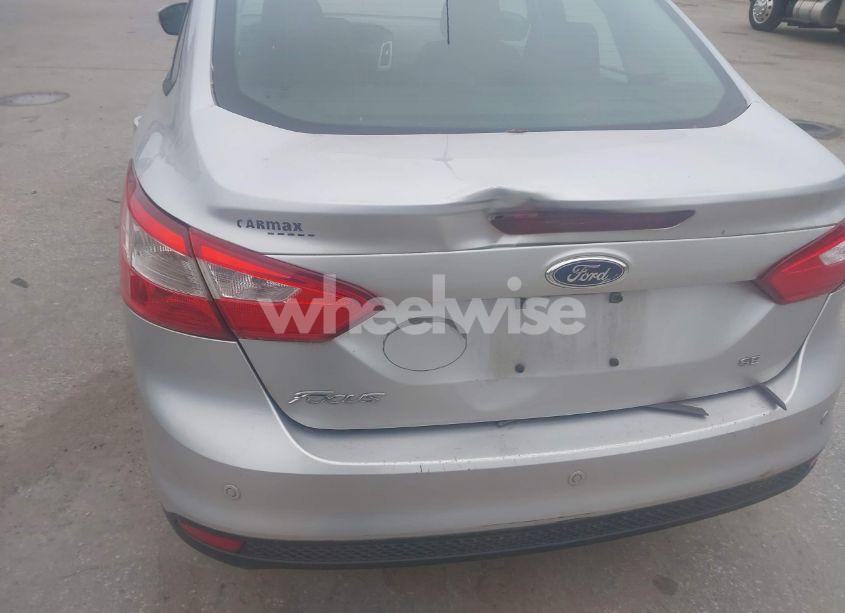 Photo 13 of 2013 Ford Focus SE (VIN 1FADP3F24DL323386)