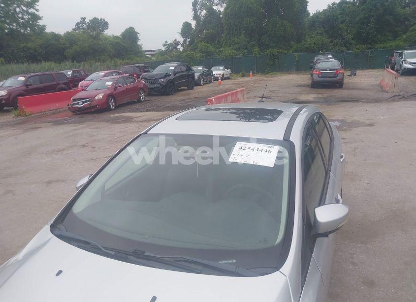 Photo 16 of 2013 Ford Focus SE (VIN 1FADP3F24DL323386)