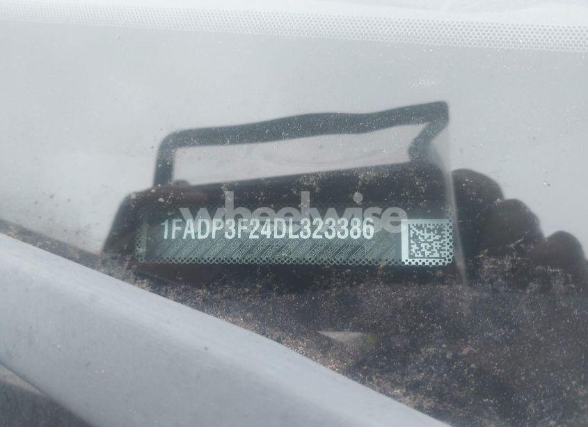 Photo 9 of 2013 Ford Focus SE (VIN 1FADP3F24DL323386)