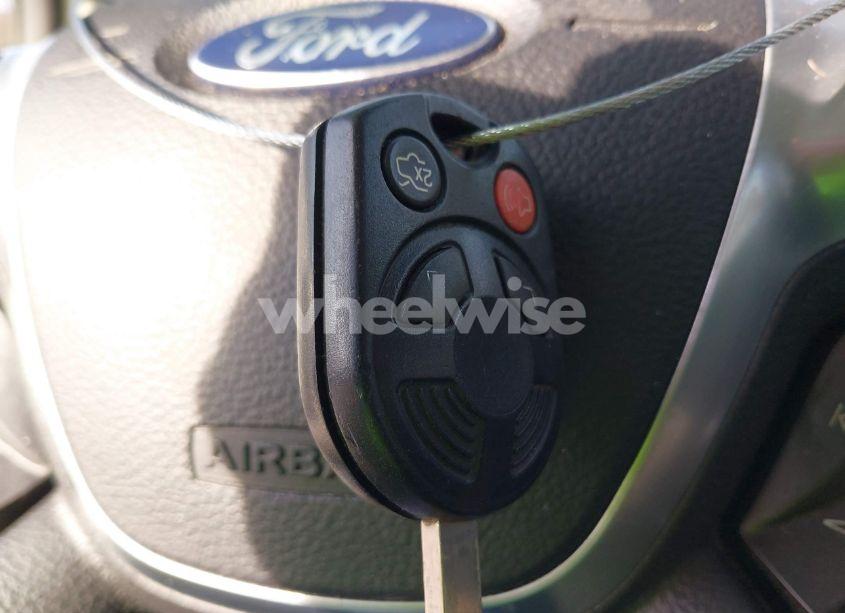 Photo 11 of 2013 Ford Focus SE (VIN 1FADP3F24DL335747)