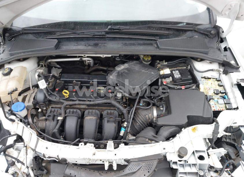 Photo 10 of 2013 Ford Focus SE (VIN 1FADP3F24DL373799)