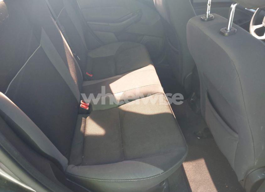 Photo 8 of 2014 Ford Focus SE (VIN 1FADP3F24EL109984)