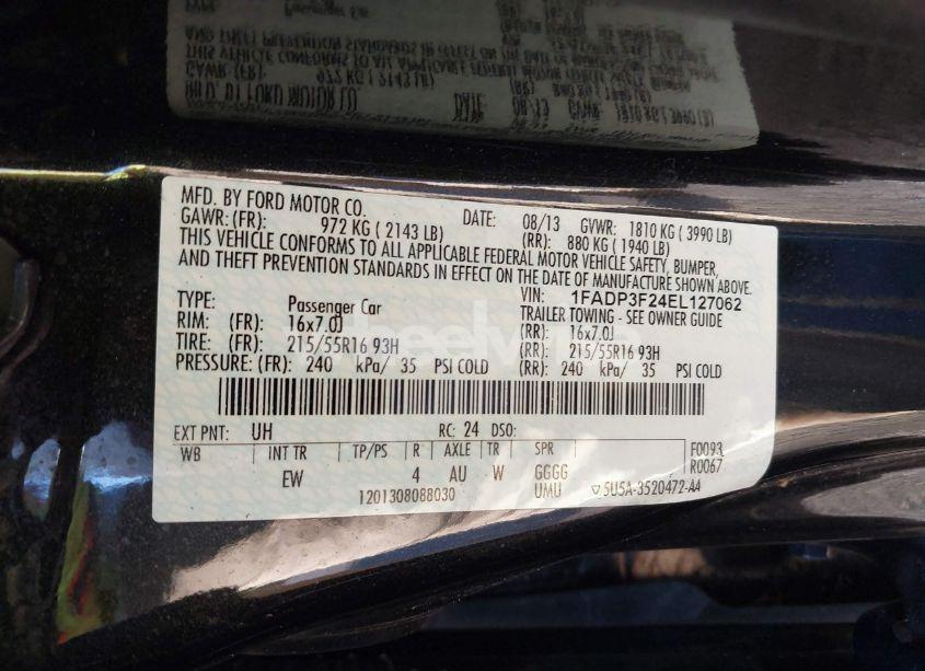 Photo 9 of 2014 Ford Focus SE (VIN 1FADP3F24EL127062)