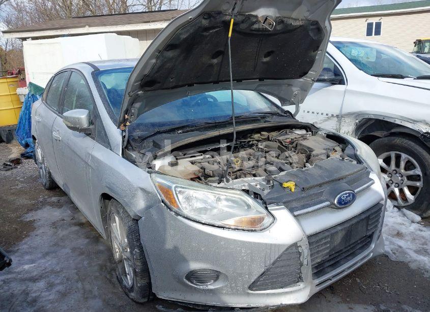 Photo 6 of 2014 Ford Focus SE (VIN 1FADP3F24EL136151)