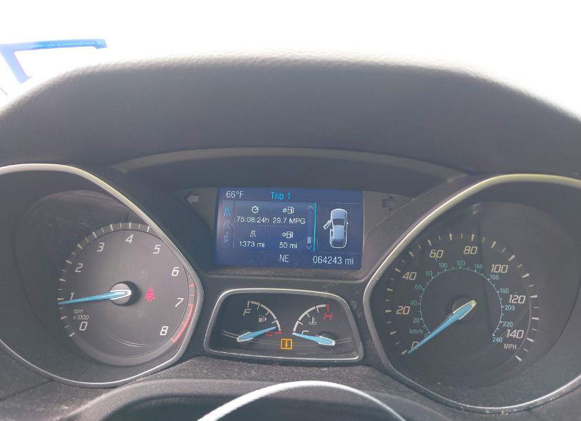 Photo 15 of 2014 Ford Focus SE (VIN 1FADP3F24EL148977)