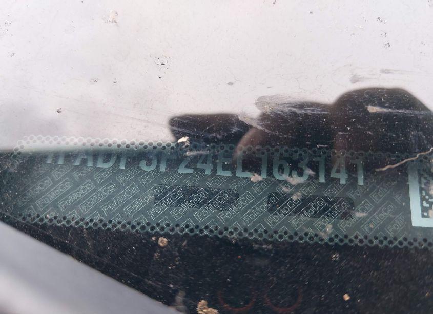 Photo 9 of 2014 Ford Focus SE (VIN 1FADP3F24EL163141)