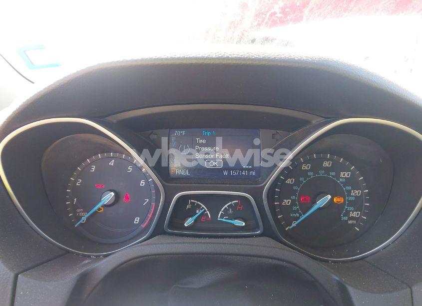 Photo 7 of 2014 Ford Focus SE (VIN 1FADP3F24EL168615)