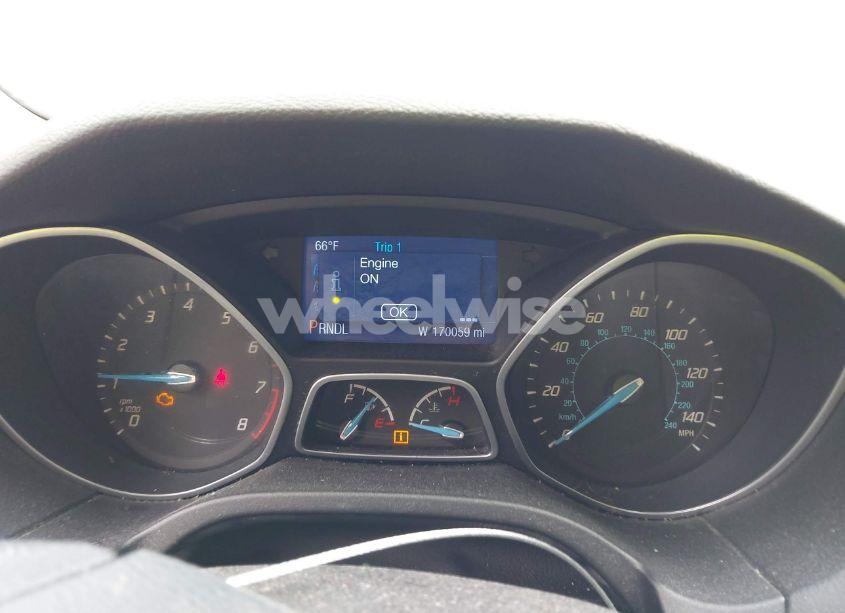 Photo 7 of 2014 Ford Focus SE (VIN 1FADP3F24EL170509)