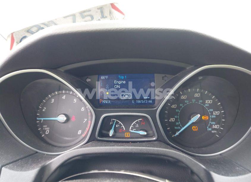 Photo 7 of 2014 Ford Focus SE (VIN 1FADP3F24EL181753)