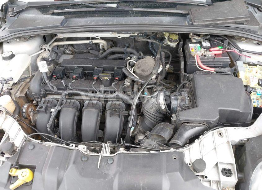 Photo 10 of 2014 Ford Focus SE (VIN 1FADP3F24EL257858)