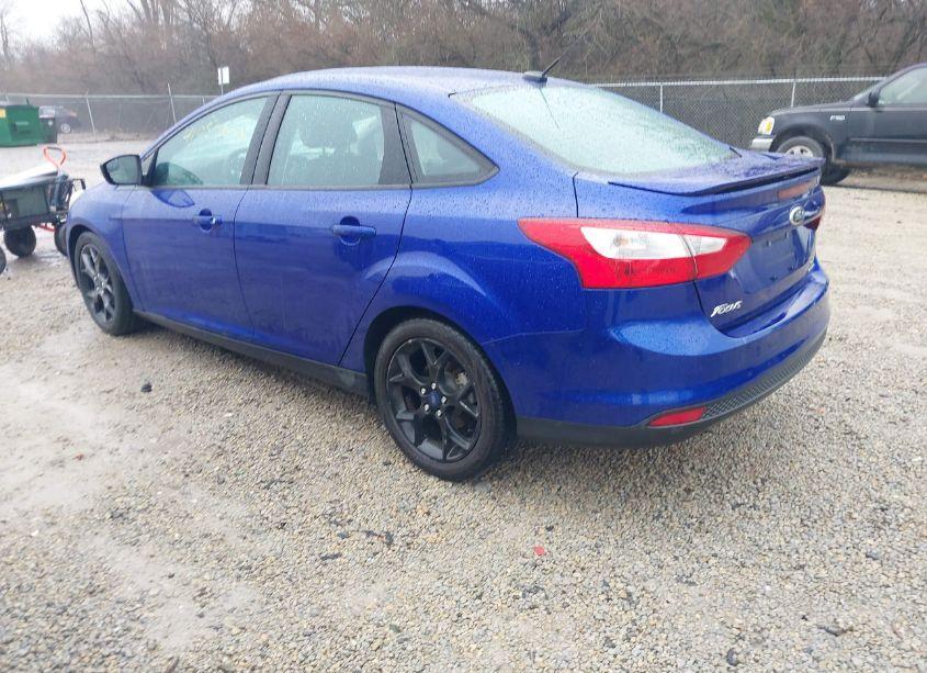 Photo 3 of 2014 Ford Focus SE (VIN 1FADP3F24EL283344)