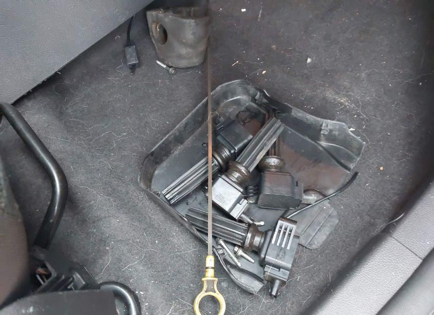 Photo 12 of 2014 Ford Focus SE (VIN 1FADP3F24EL305794)