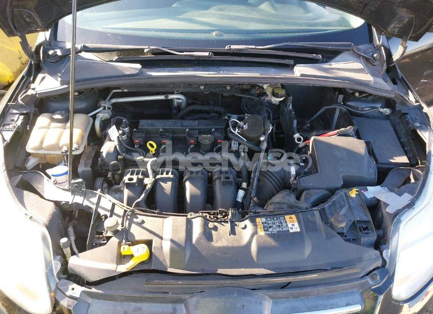 Photo 10 of 2014 Ford Focus SE (VIN 1FADP3F24EL306041)