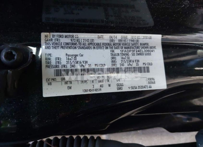 Photo 9 of 2014 Ford Focus SE (VIN 1FADP3F24EL306041)