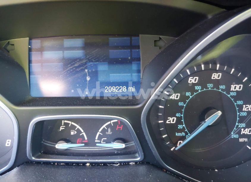 Photo 7 of 2014 Ford Focus SE (VIN 1FADP3F24EL312566)