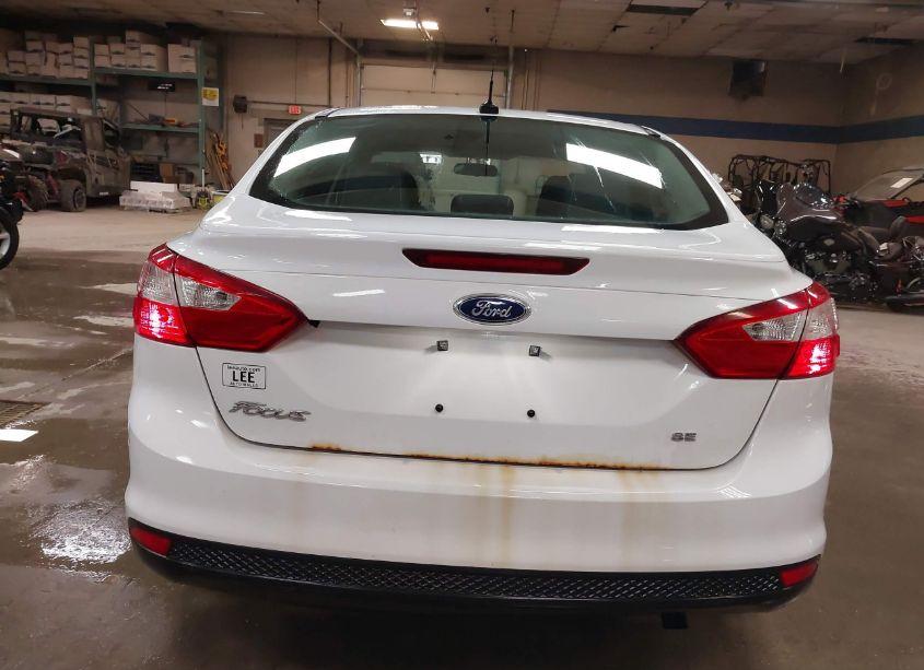 Photo 17 of 2014 Ford Focus SE (VIN 1FADP3F24EL318528)