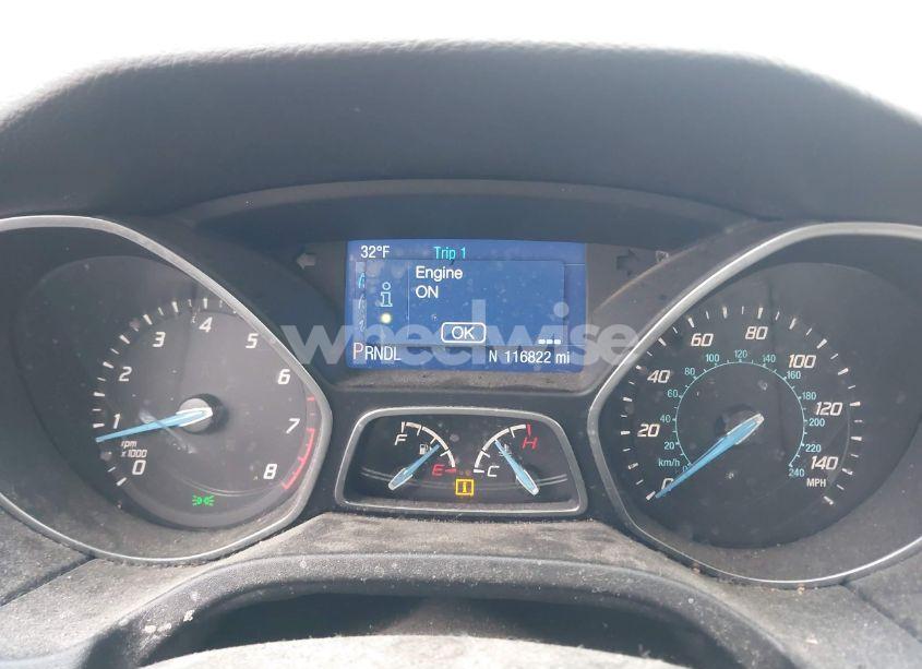 Photo 7 of 2014 Ford Focus SE (VIN 1FADP3F24EL323373)