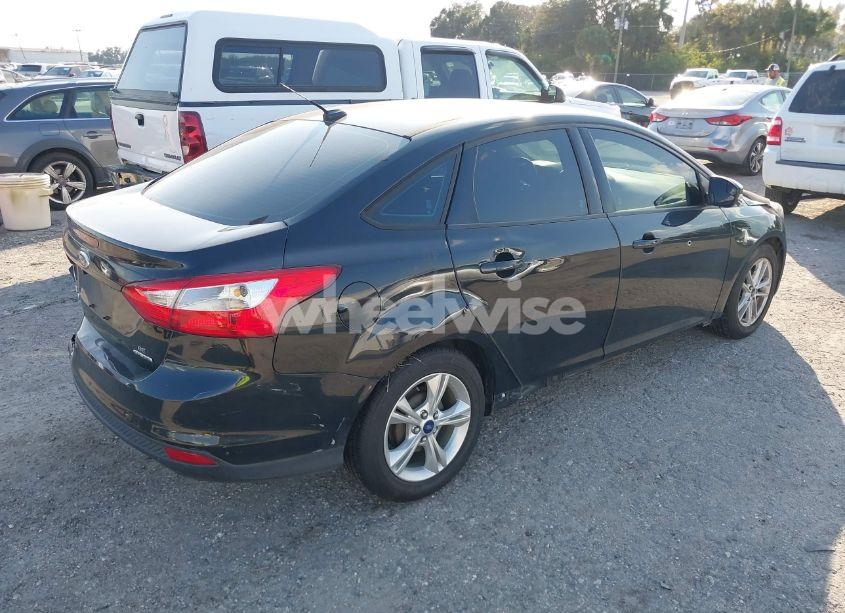 Photo 4 of 2014 Ford Focus SE (VIN 1FADP3F24EL340254)