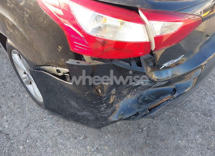 Photo 6 of 2014 Ford Focus SE (VIN 1FADP3F24EL340254)