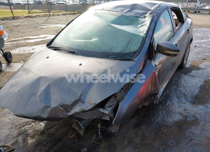 Photo 6 of 2014 Ford Focus SE (VIN 1FADP3F24EL359760)