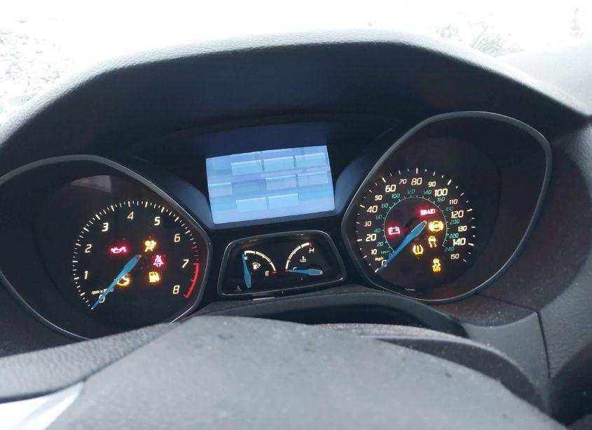 Photo 7 of 2014 Ford Focus SE (VIN 1FADP3F24EL364490)