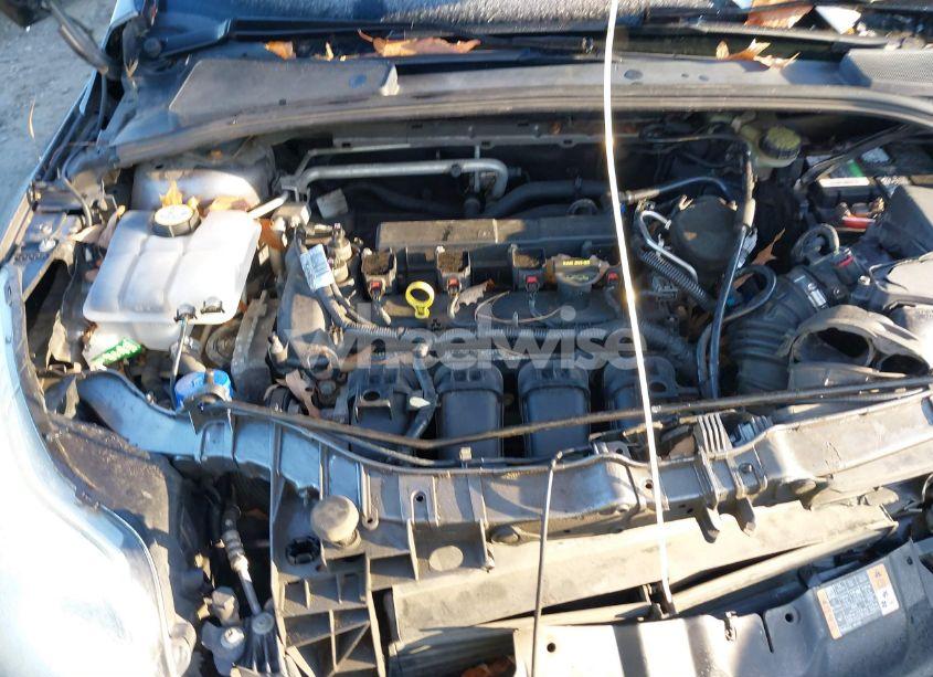 Photo 10 of 2014 Ford Focus SE (VIN 1FADP3F24EL370113)