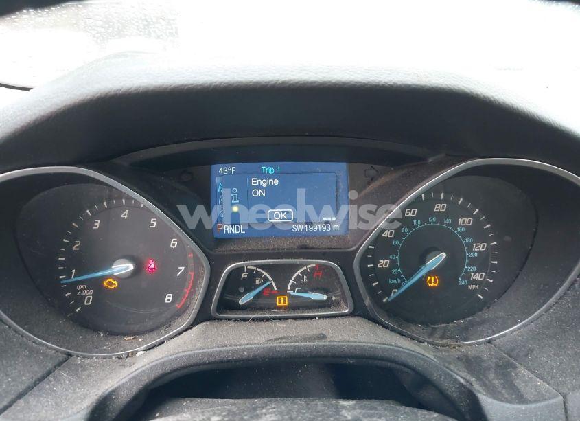 Photo 7 of 2014 Ford Focus SE (VIN 1FADP3F24EL370628)