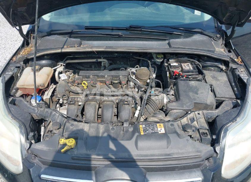 Photo 10 of 2014 Ford Focus SE (VIN 1FADP3F24EL378583)