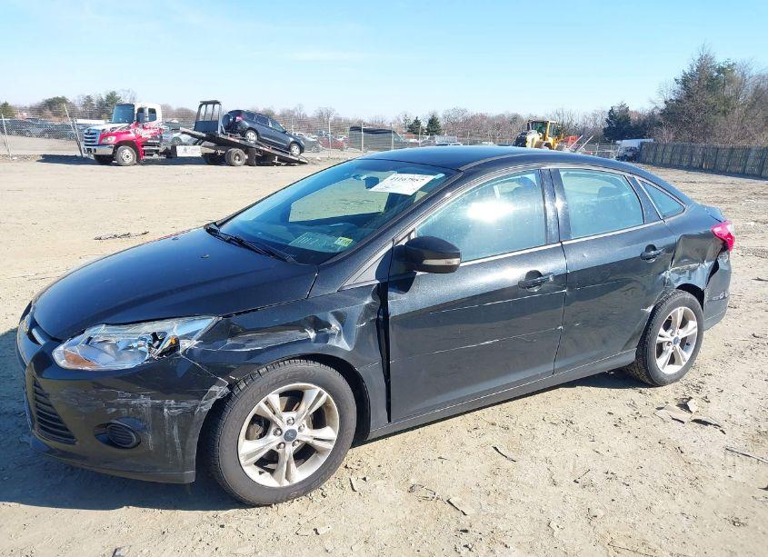 Photo 6 of 2014 Ford Focus SE (VIN 1FADP3F24EL388997)