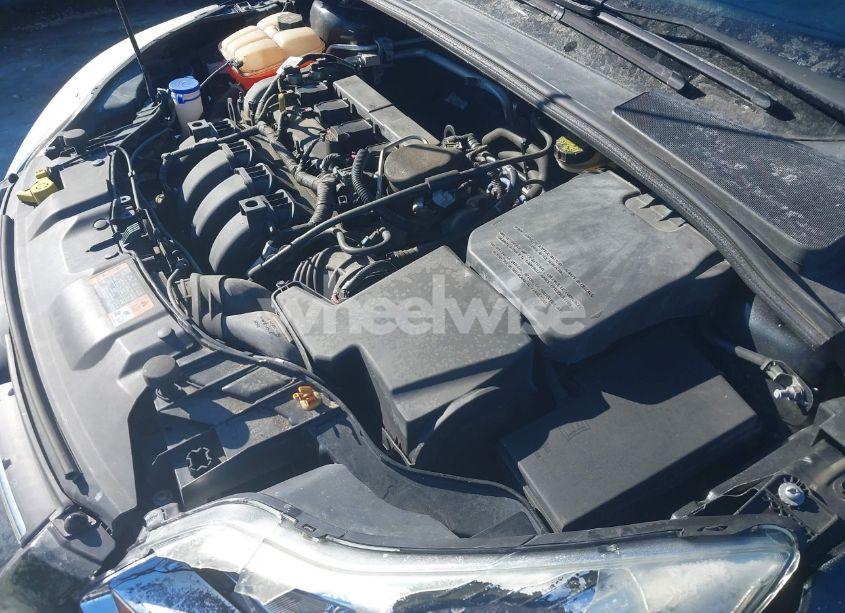 Photo 10 of 2014 Ford Focus SE (VIN 1FADP3F24EL404759)