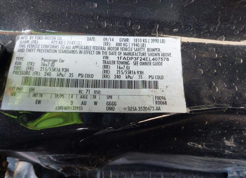 Photo 9 of 2014 Ford Focus SE (VIN 1FADP3F24EL407578)