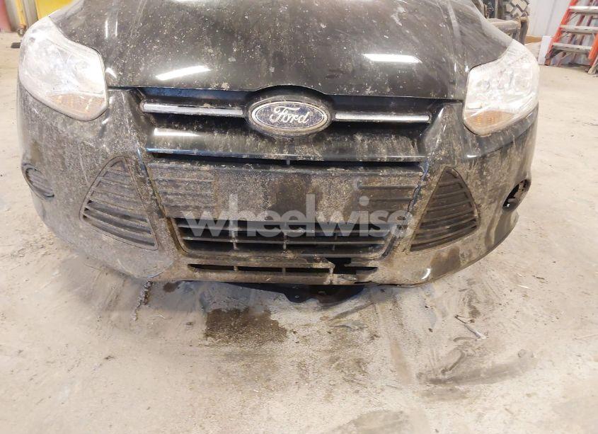 Photo 6 of 2014 Ford Focus SE (VIN 1FADP3F24EL412540)