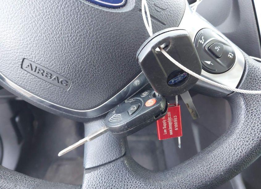 Photo 11 of 2014 Ford Focus SE (VIN 1FADP3F24EL417883)